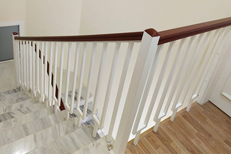 Metal Hand Rail Suppliers in Qatar